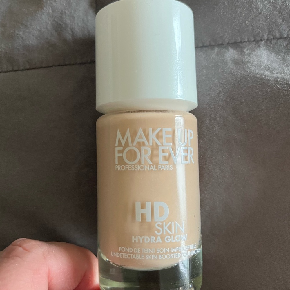 MakeUp Forever HD Skin Hyrda Glow Foundation